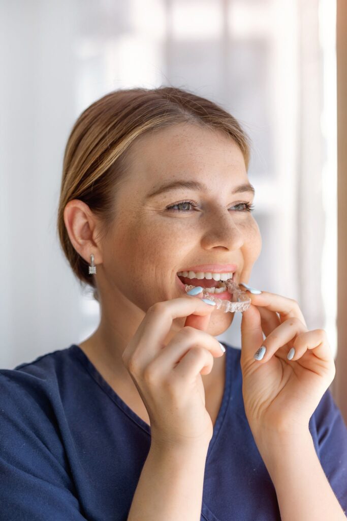 Invisalign Clear Aligners: The Complete Clinical & Lifestyle Guide